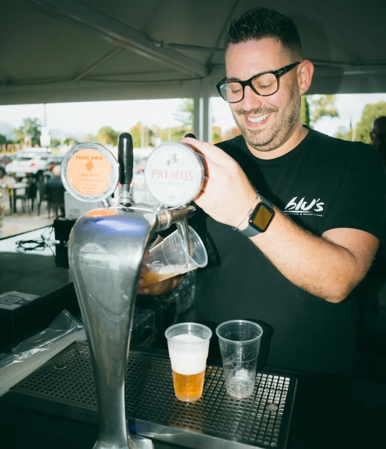Birra alla spina servita al bancone